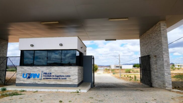 FELCS realiza Mostra de Profissões 2025 e celebra cinco anos de história com programação especial