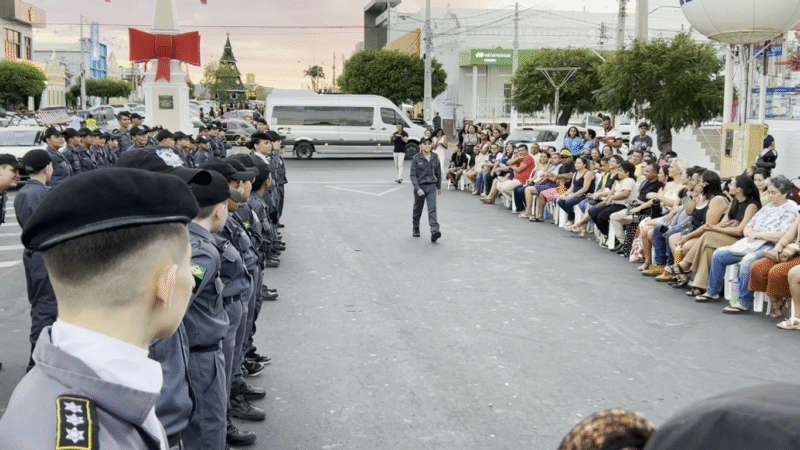 Formatura da Polícia Mirim reúne autoridades e familiares em Currais Novos