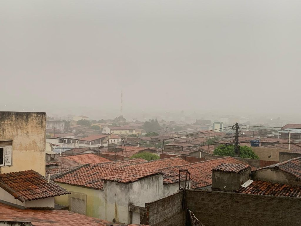 Inmet publica novo alerta de chuvas intensas para 153 cidades do RN