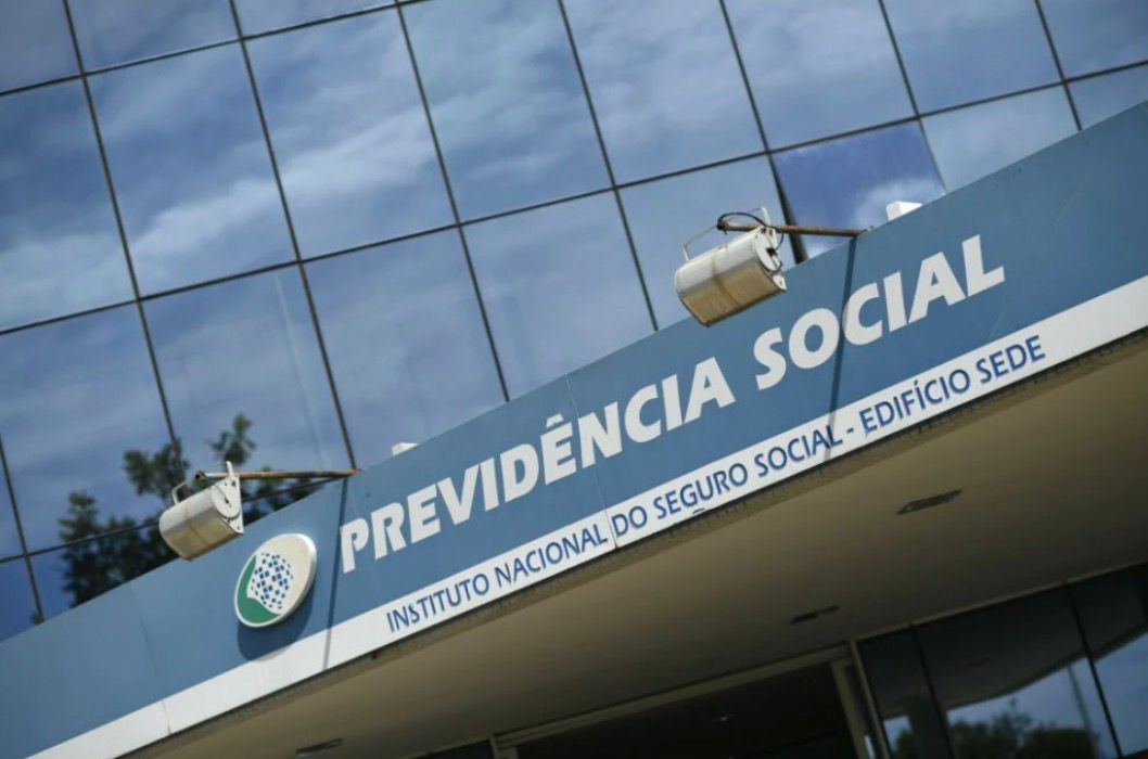 INSS oficializa pedido de novo concurso com 10 mil vagas para técnicos e analistas