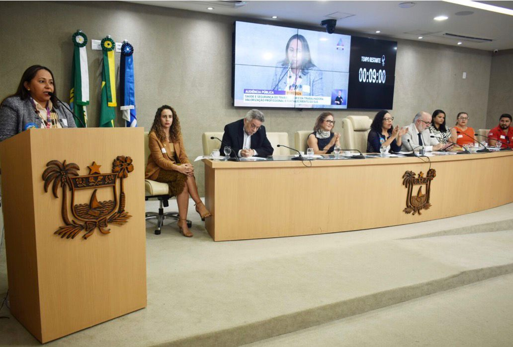 AUDIÊNCIA PÚBLICA DEBATE SAÚDE E SEGURANÇA DOS TRABALHADORES E TRABALHADORAS