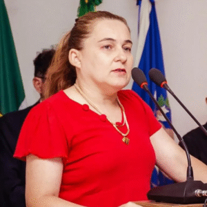 DEPUTADA ESTADUAL: Fátima Souza é escolhida pré-candidata à Assembleia Legislativa pelo PCdoB